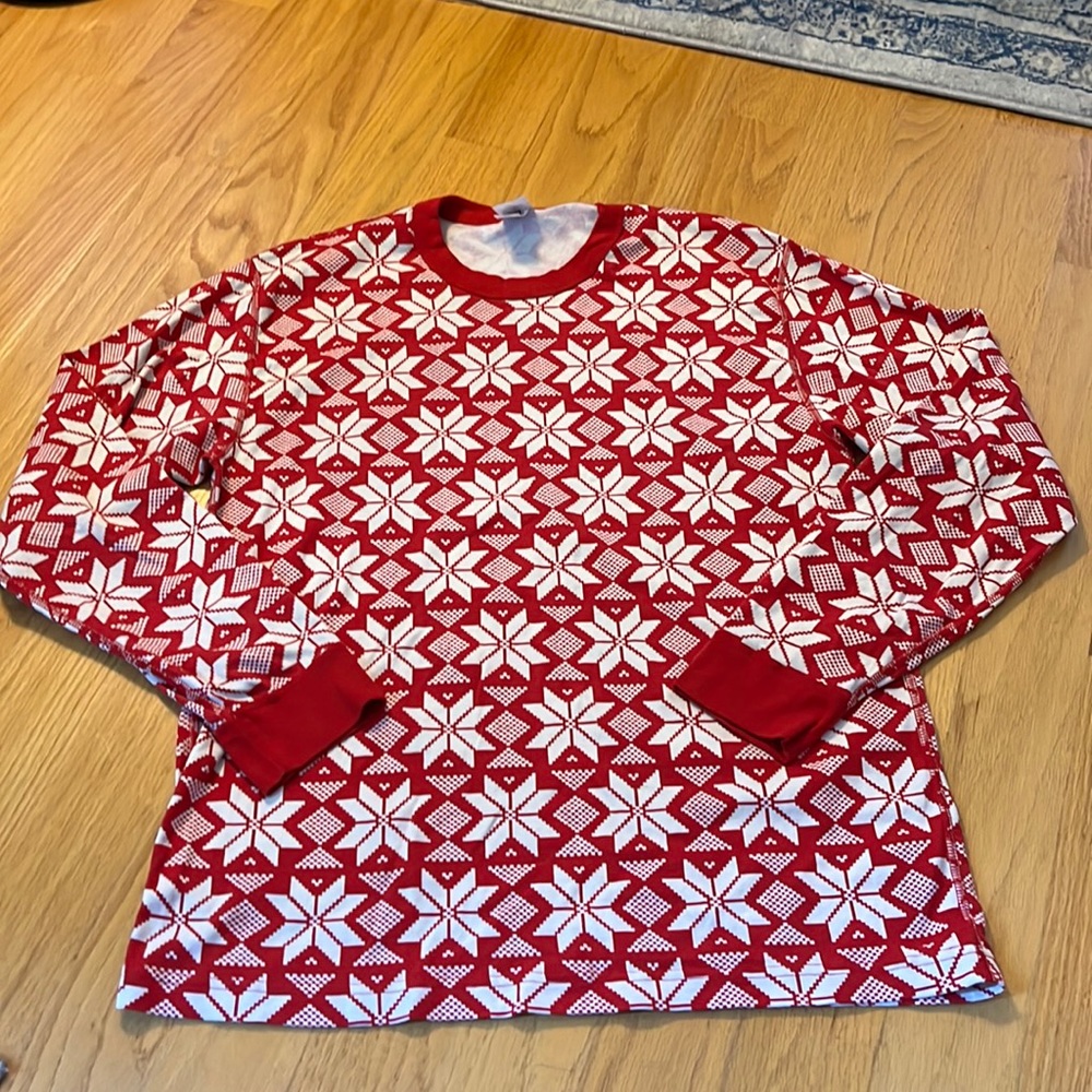 Hanna Andersson, red and white snowflake pajama top size XXL
